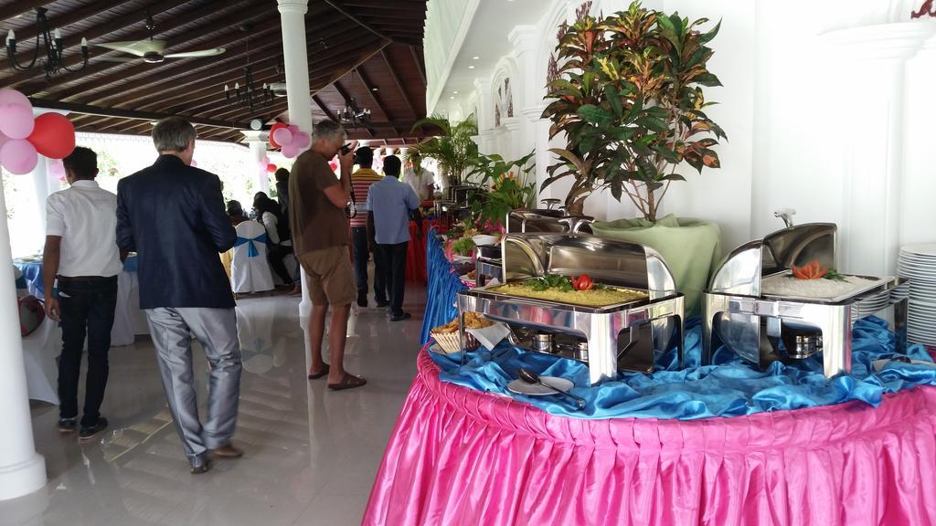 Bougain Villa Bentota Extérieur photo