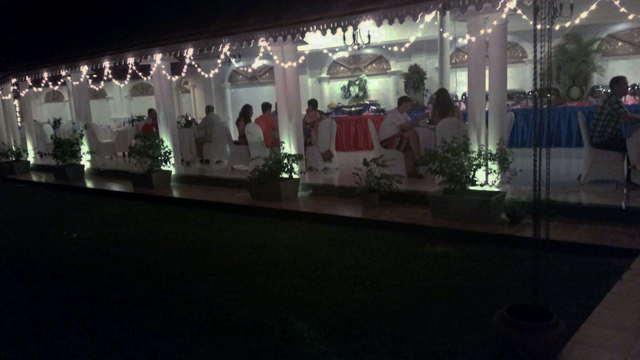 Bougain Villa Bentota Extérieur photo