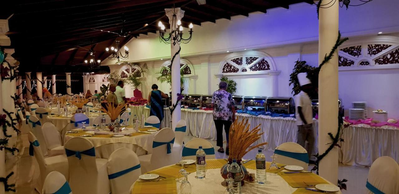 Bougain Villa Bentota Extérieur photo